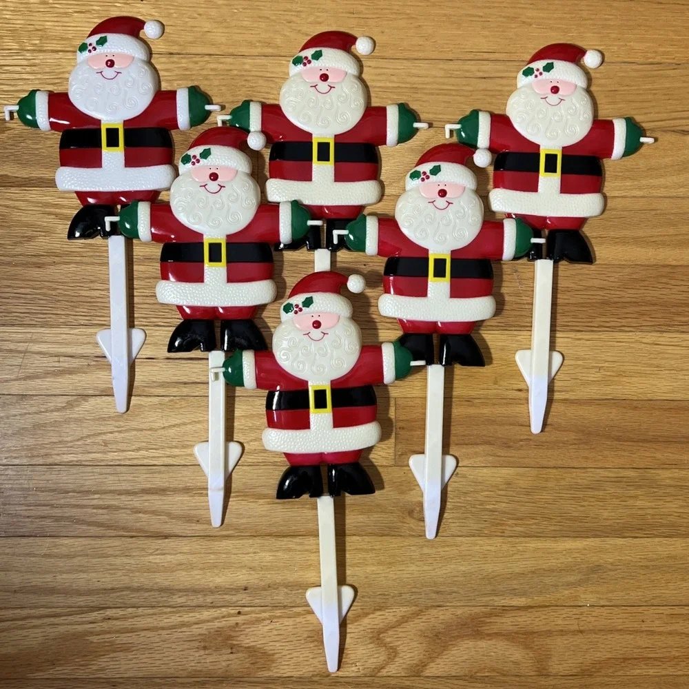 Vintage JSNY‎ Santa Claus Christmas Lawn Yard Stakes Lot of 6 Plastic